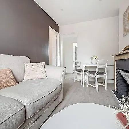 Le Emmanuel - Place Du Change Apartment