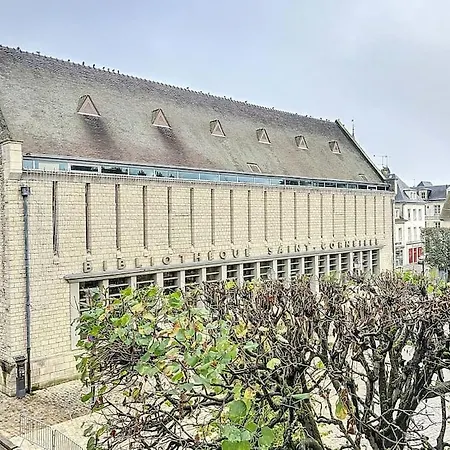 Le Emmanuel - Place Du Change